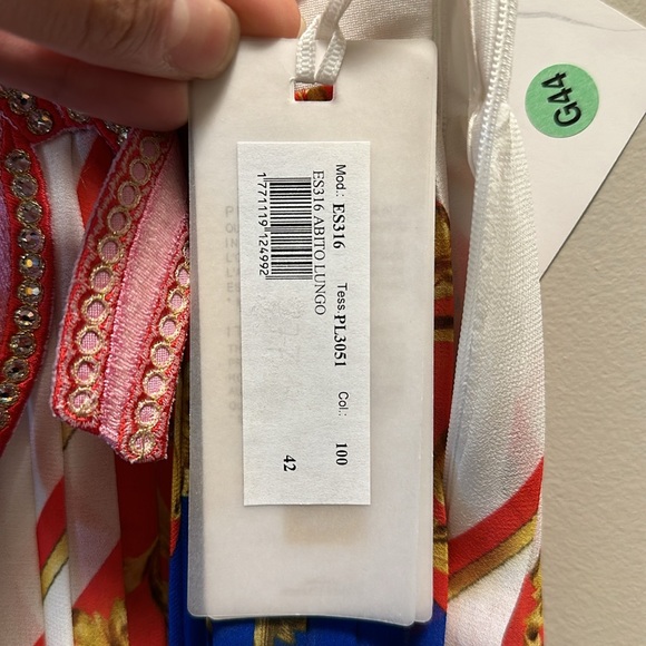 🩷 VDP Long Dress 🩷 - Picture 4 of 7